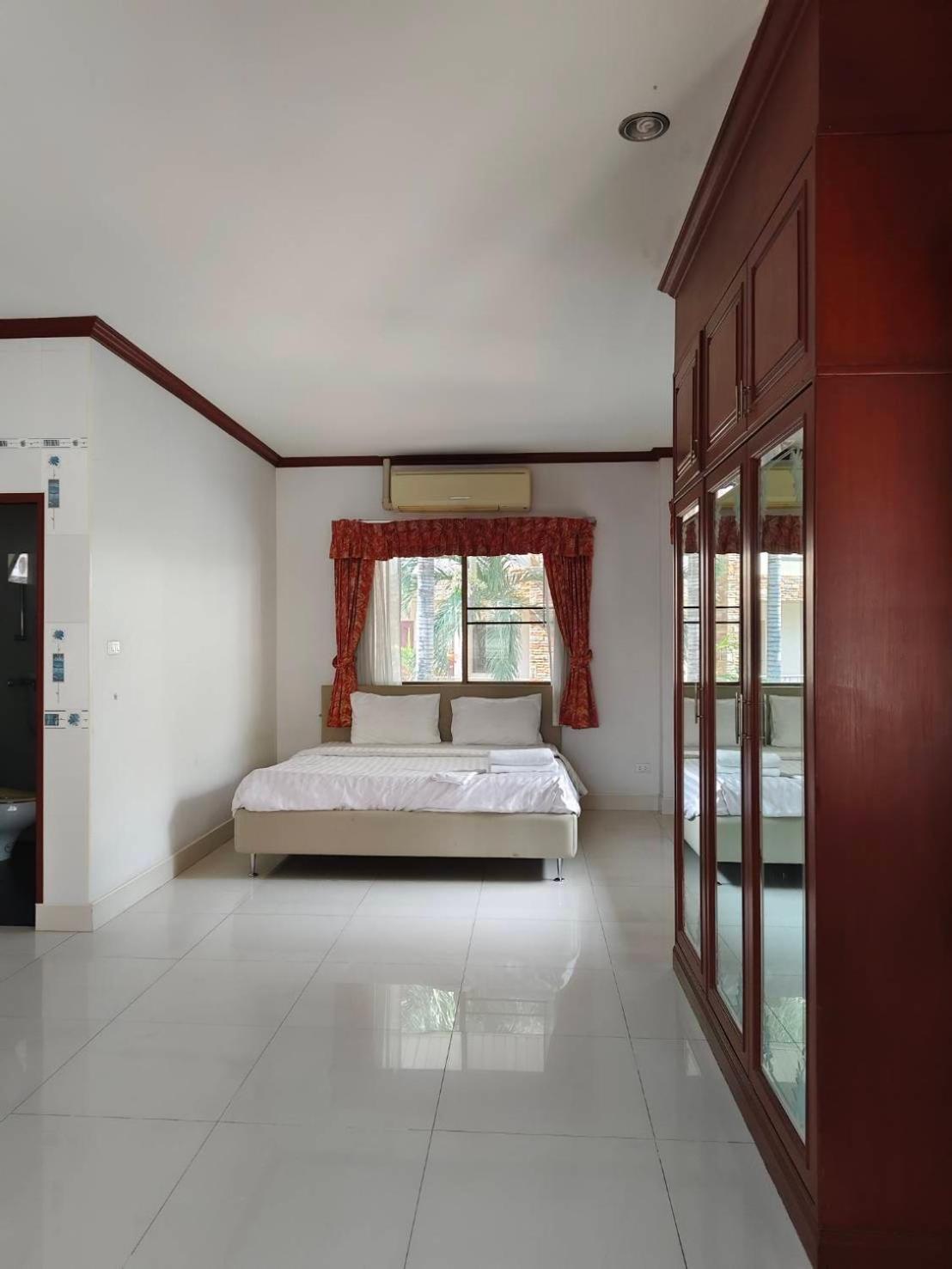 Selina Place Hotel Pattaya Eksteriør billede